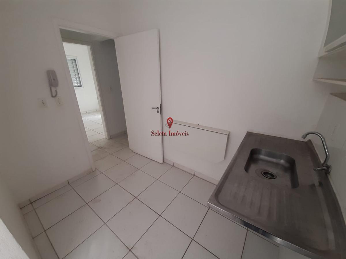 Apartamento à venda com 2 quartos, 48m² - Foto 11