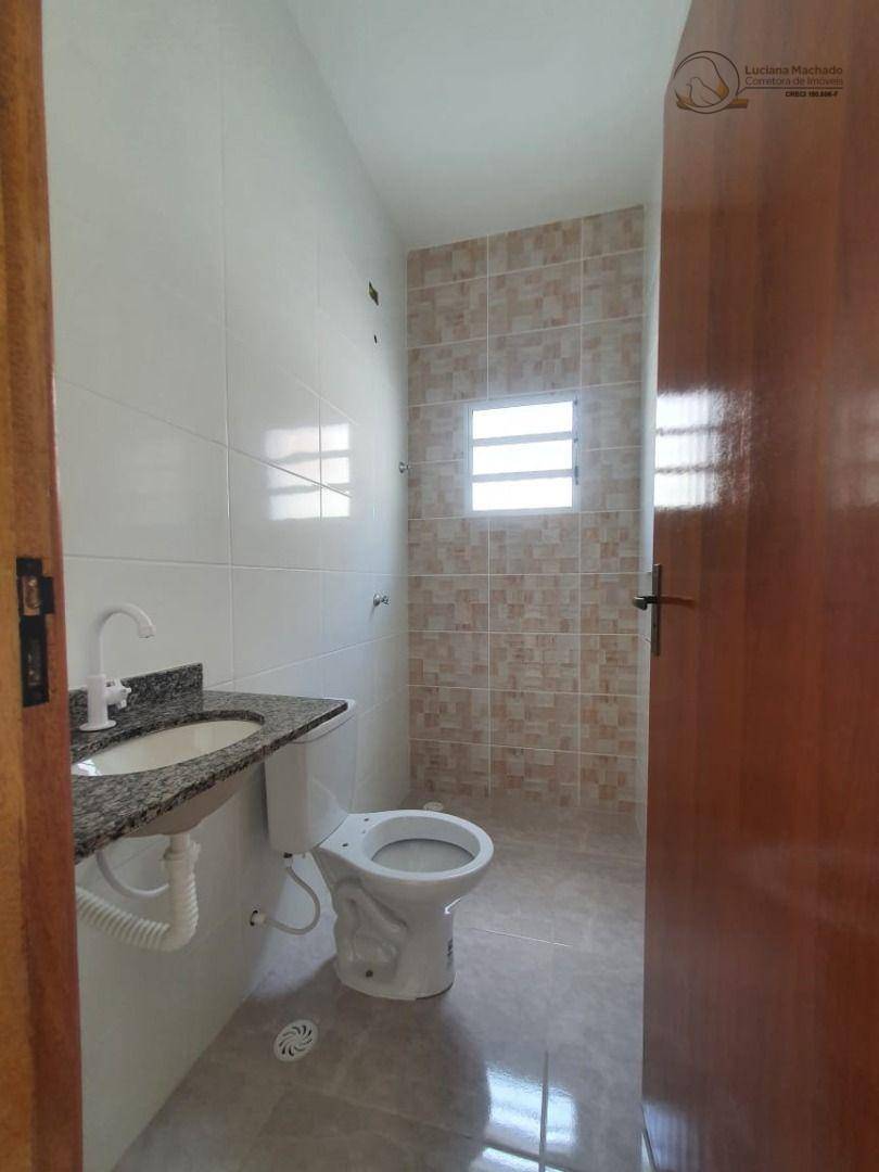 Casa à venda com 2 quartos, 54m² - Foto 9