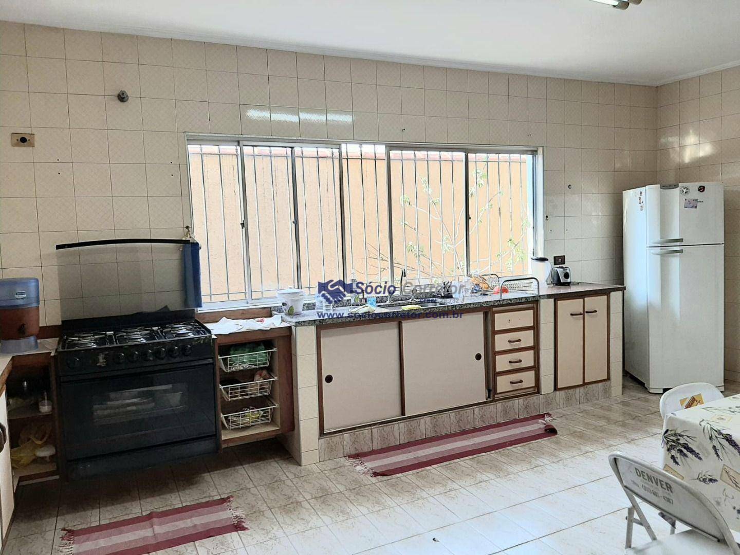 Casa à venda com 3 quartos, 366m² - Foto 56