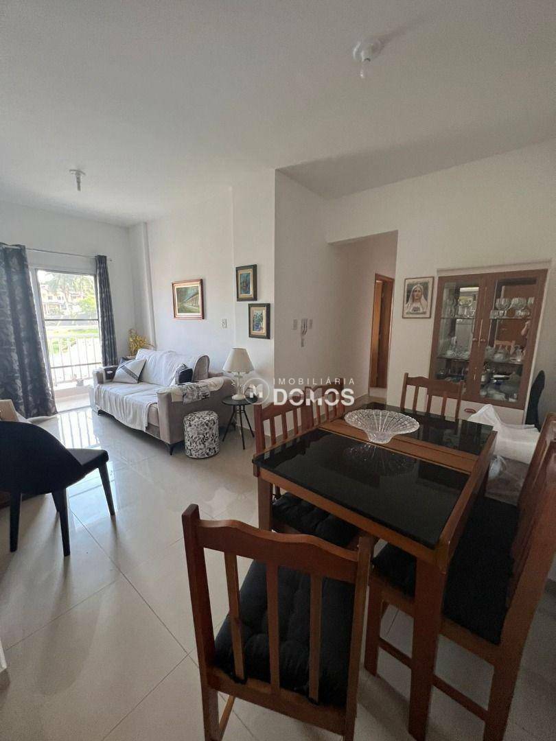 Apartamento à venda com 2 quartos, 70m² - Foto 15