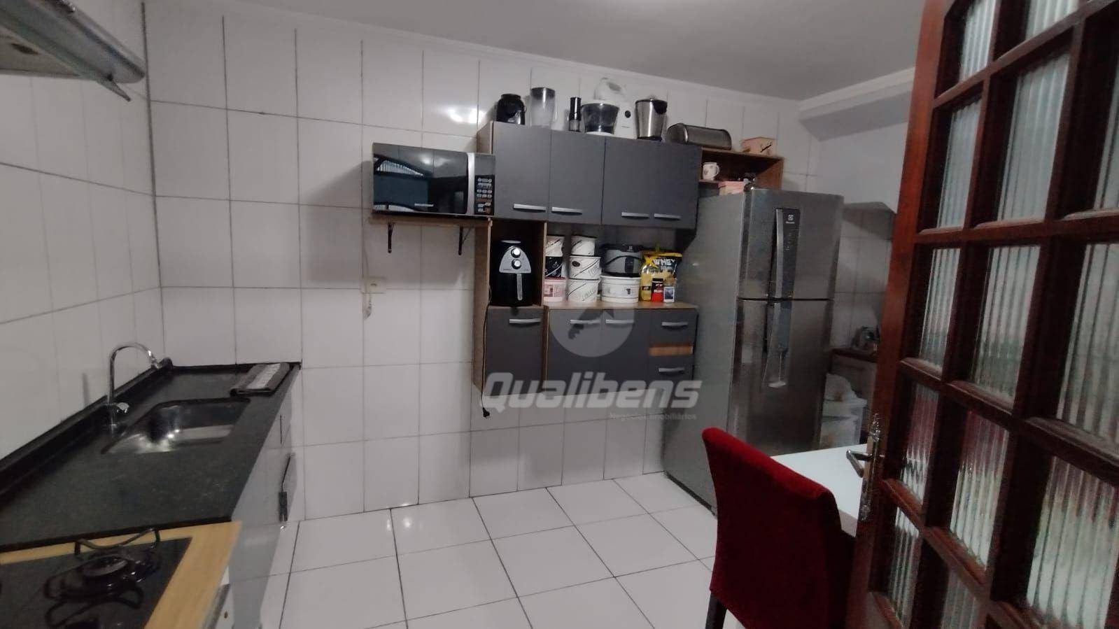 Sobrado à venda com 3 quartos, 201m² - Foto 19