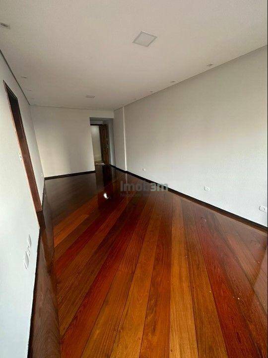 Apartamento à venda com 3 quartos, 90m² - Foto 3