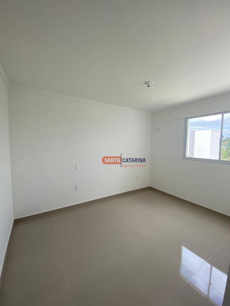 Apartamento para alugar com 2 quartos, 60m² - Foto 8