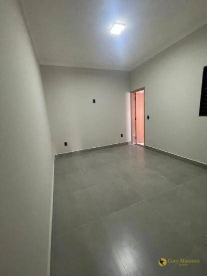 Casa à venda com 3 quartos, 89m² - Foto 9