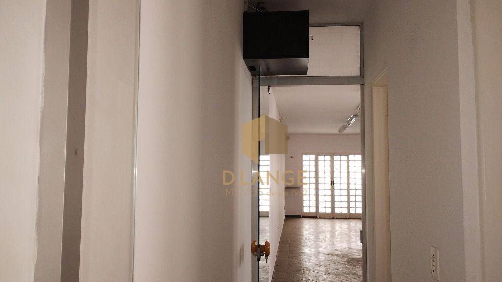 Casa à venda com 3 quartos, 228m² - Foto 22