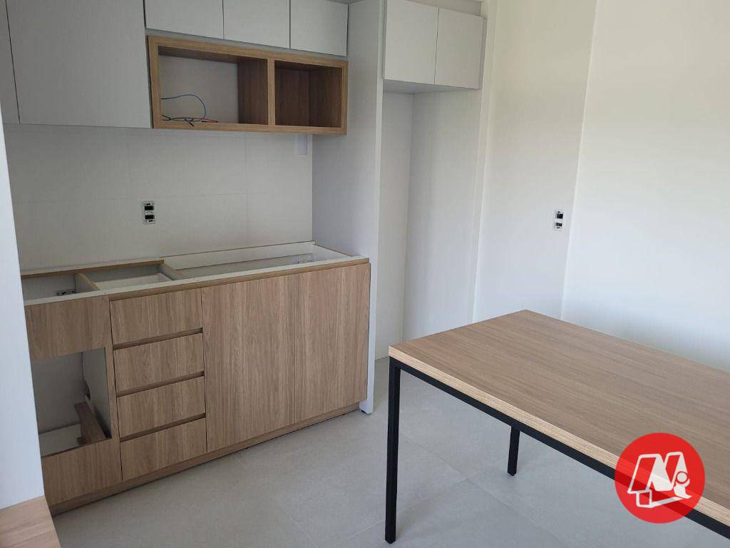 Apartamento à venda com 1 quarto, 34m² - Foto 9