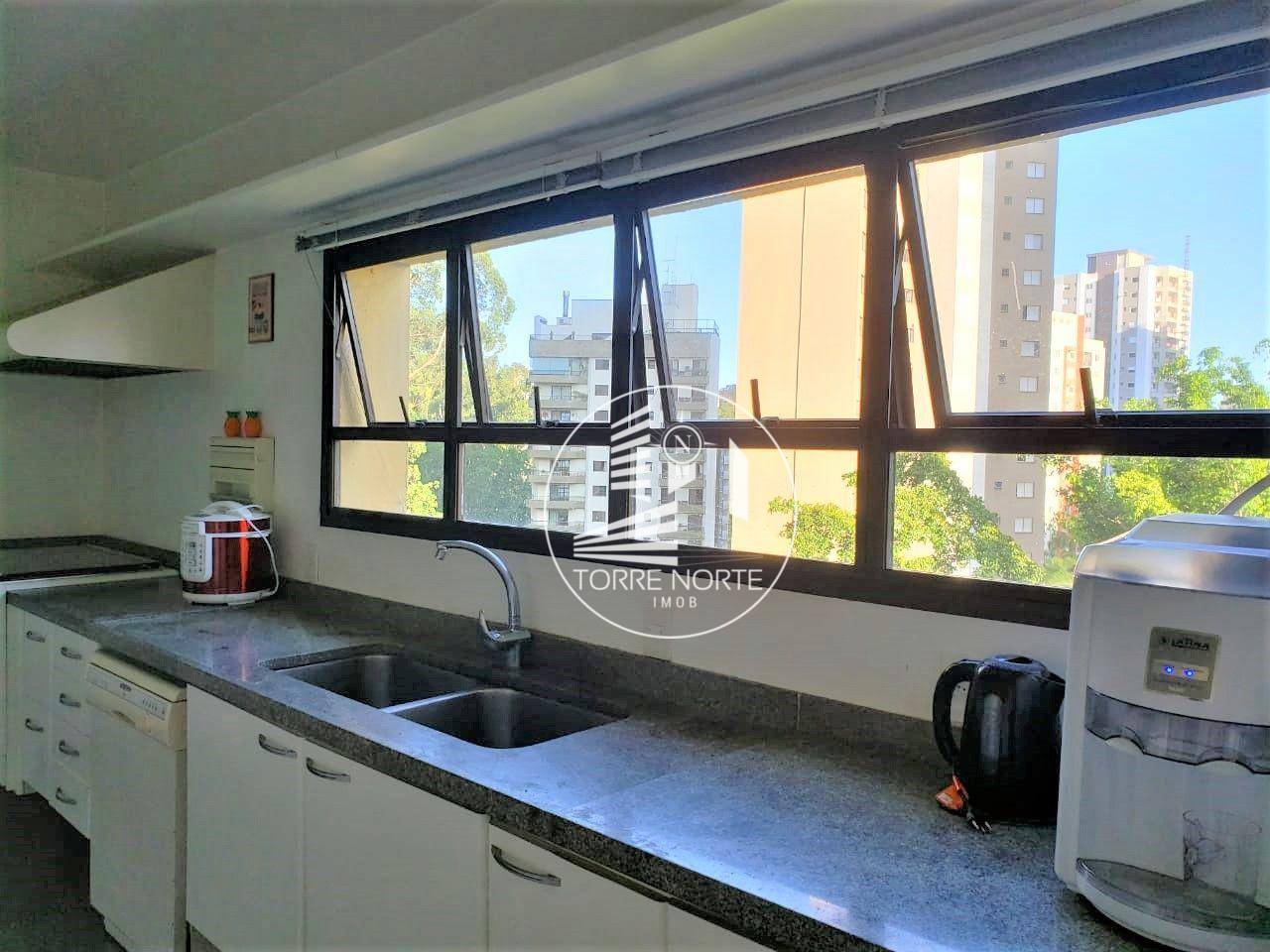 Apartamento à venda com 4 quartos, 320m² - Foto 15