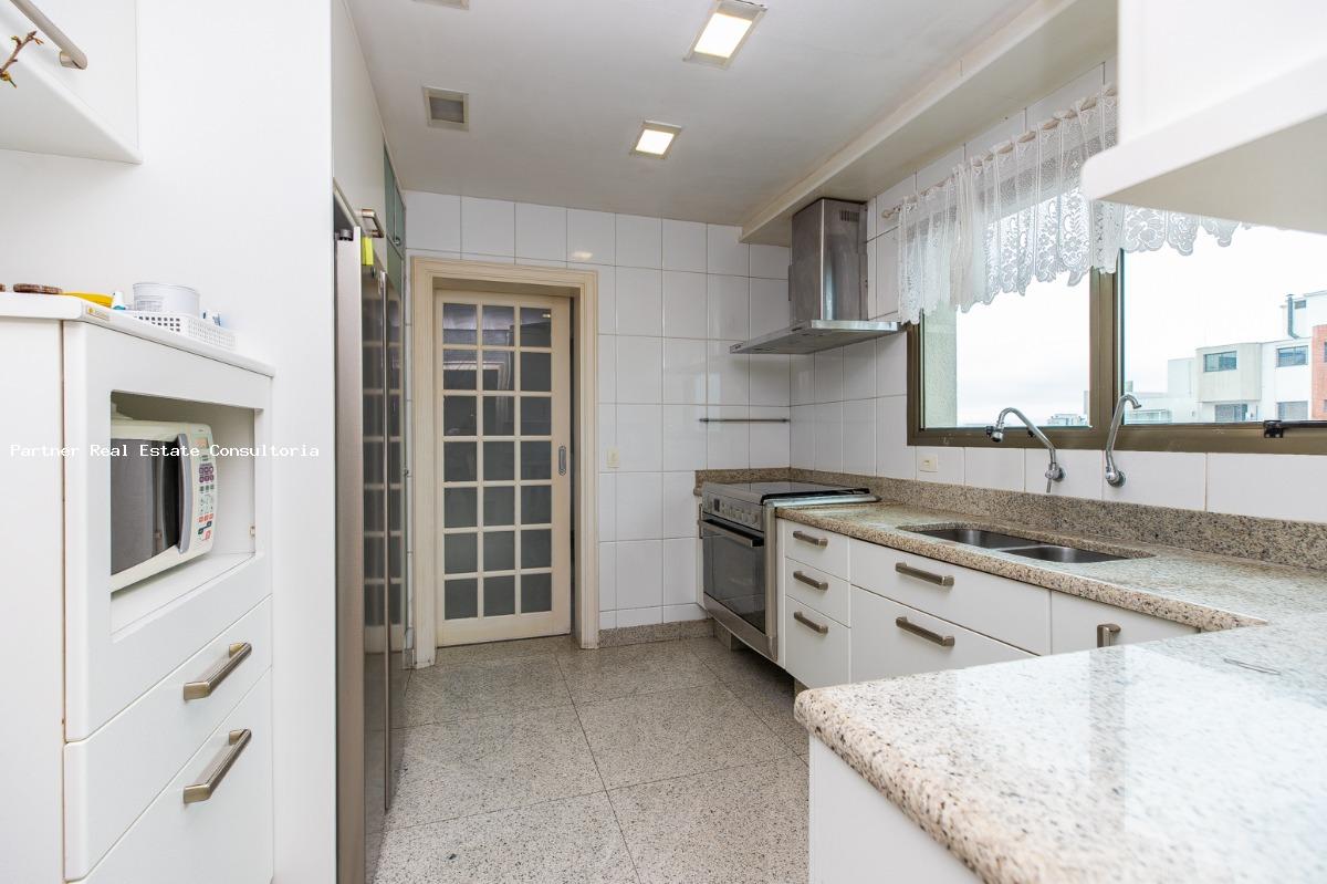 Apartamento à venda com 4 quartos, 280m² - Foto 32