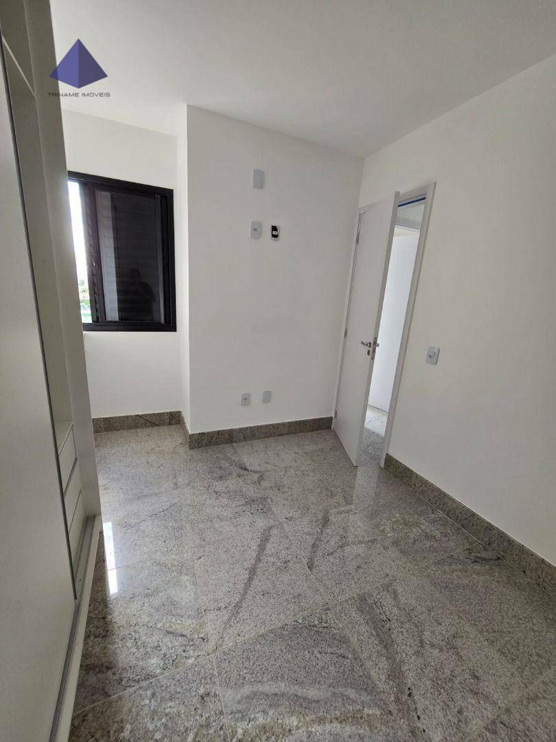 Apartamento para alugar com 2 quartos, 40m² - Foto 9