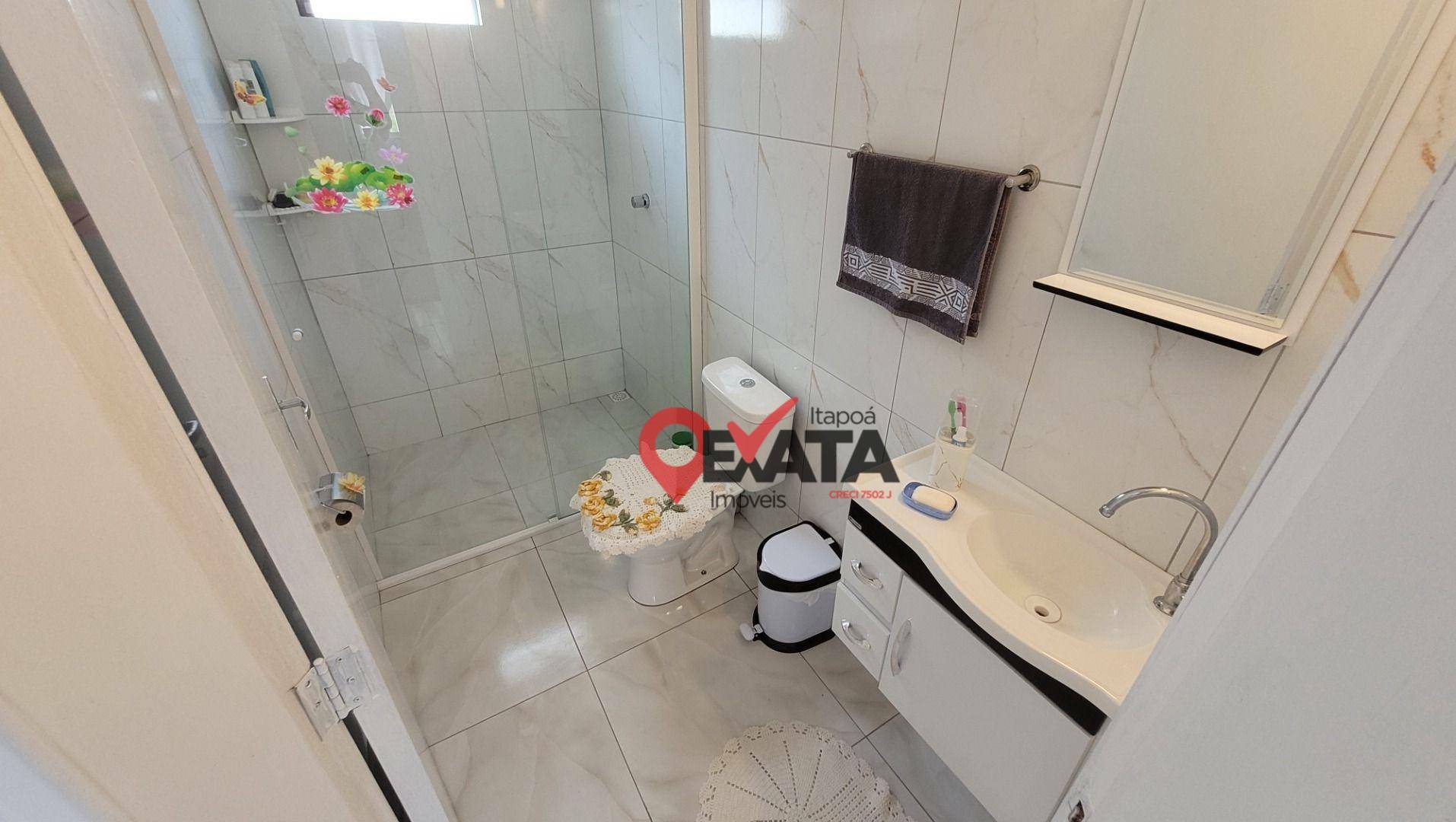 Casa à venda com 2 quartos, 55m² - Foto 11