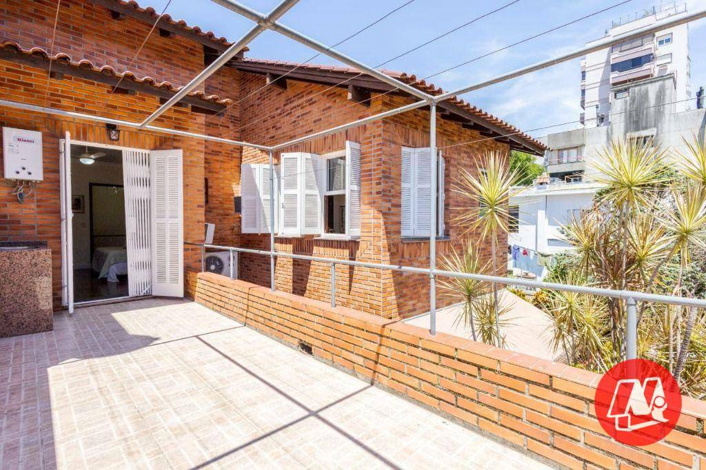 Casa à venda com 5 quartos, 337m² - Foto 52