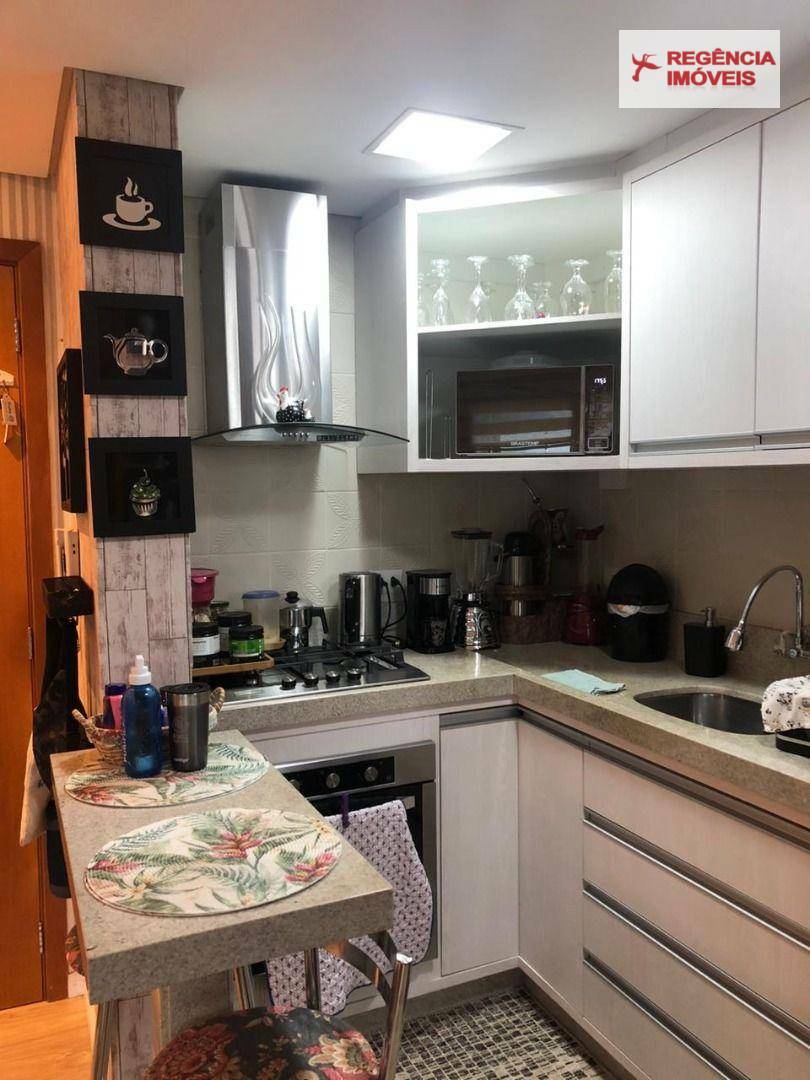 Apartamento à venda com 2 quartos, 63m² - Foto 5