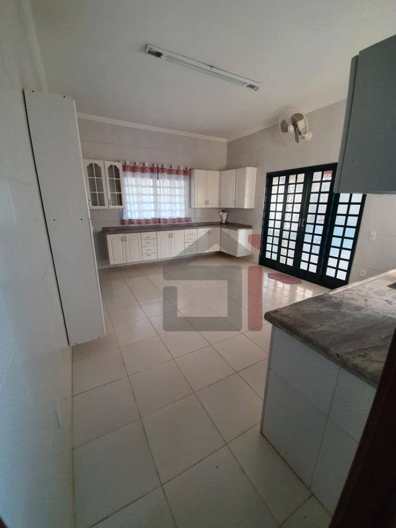 Sítio à venda com 3 quartos, 145200M2 - Foto 17