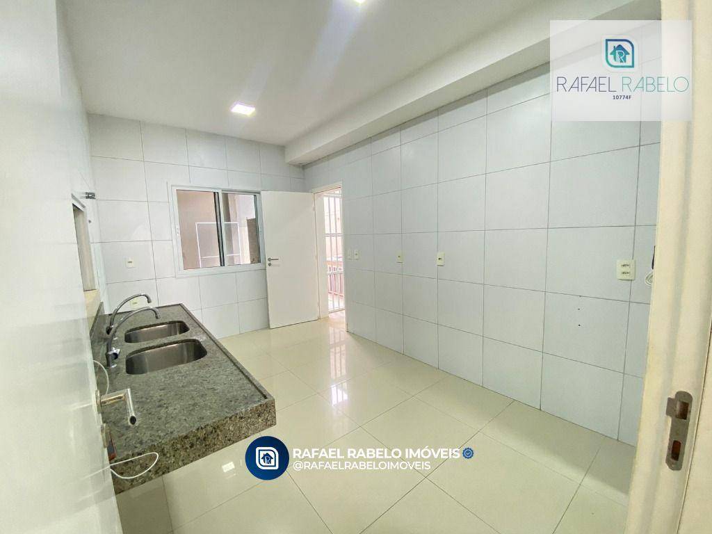 Casa de Condomínio à venda com 4 quartos, 205m² - Foto 7