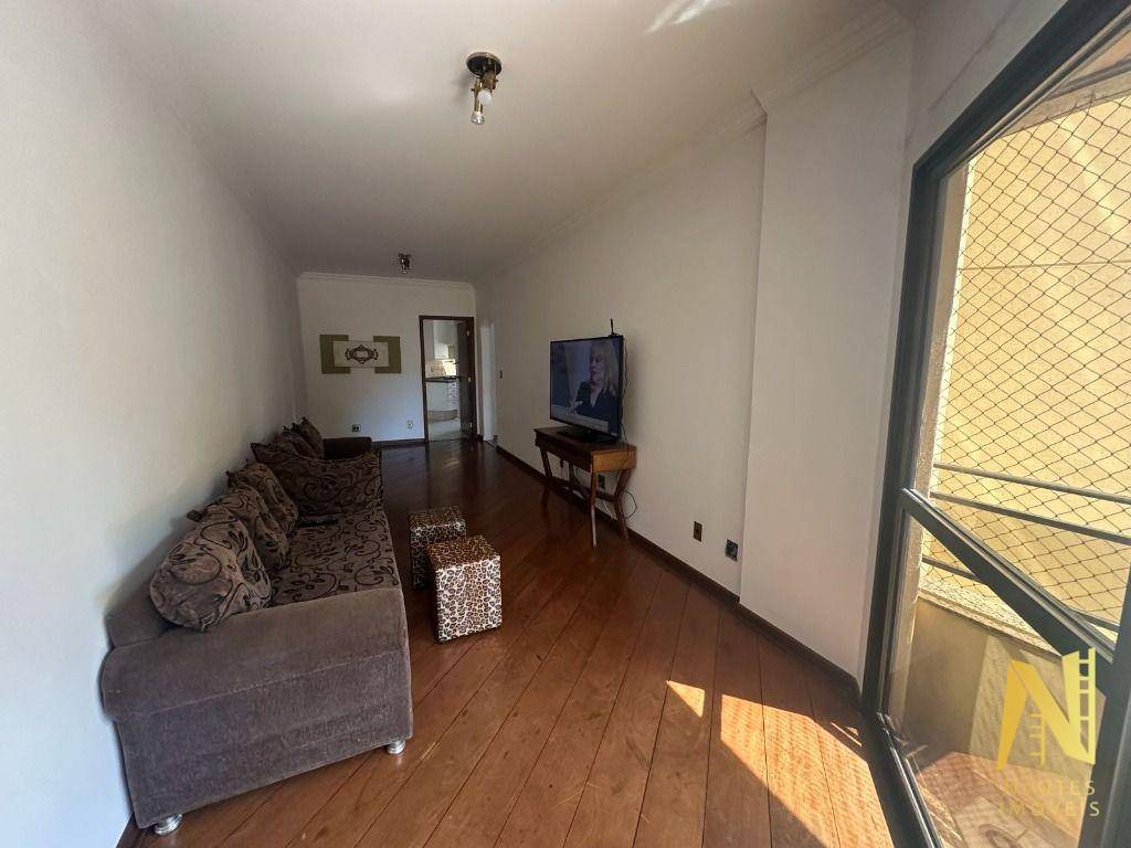 Apartamento, 3 quartos, 130 m² - Foto 2