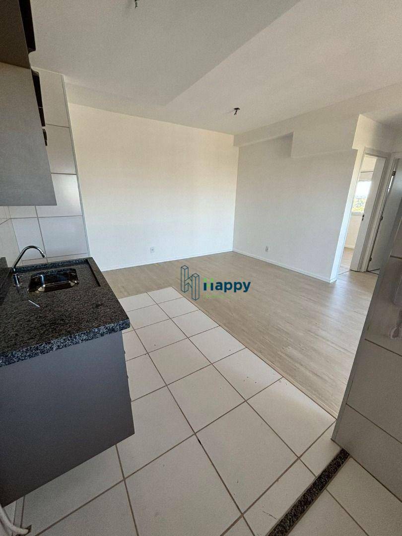 Apartamento à venda com 2 quartos, 60m² - Foto 15