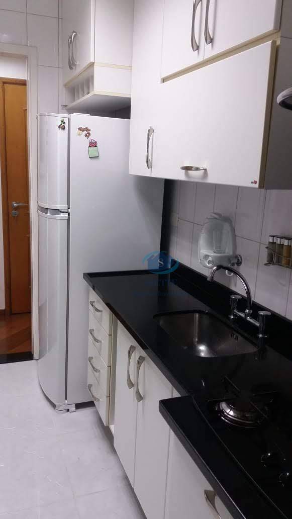 Apartamento à venda com 2 quartos, 60m² - Foto 10