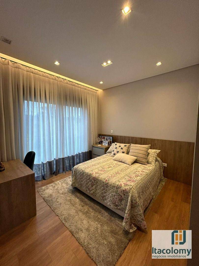 Casa de Condomínio à venda com 4 quartos, 399m² - Foto 18