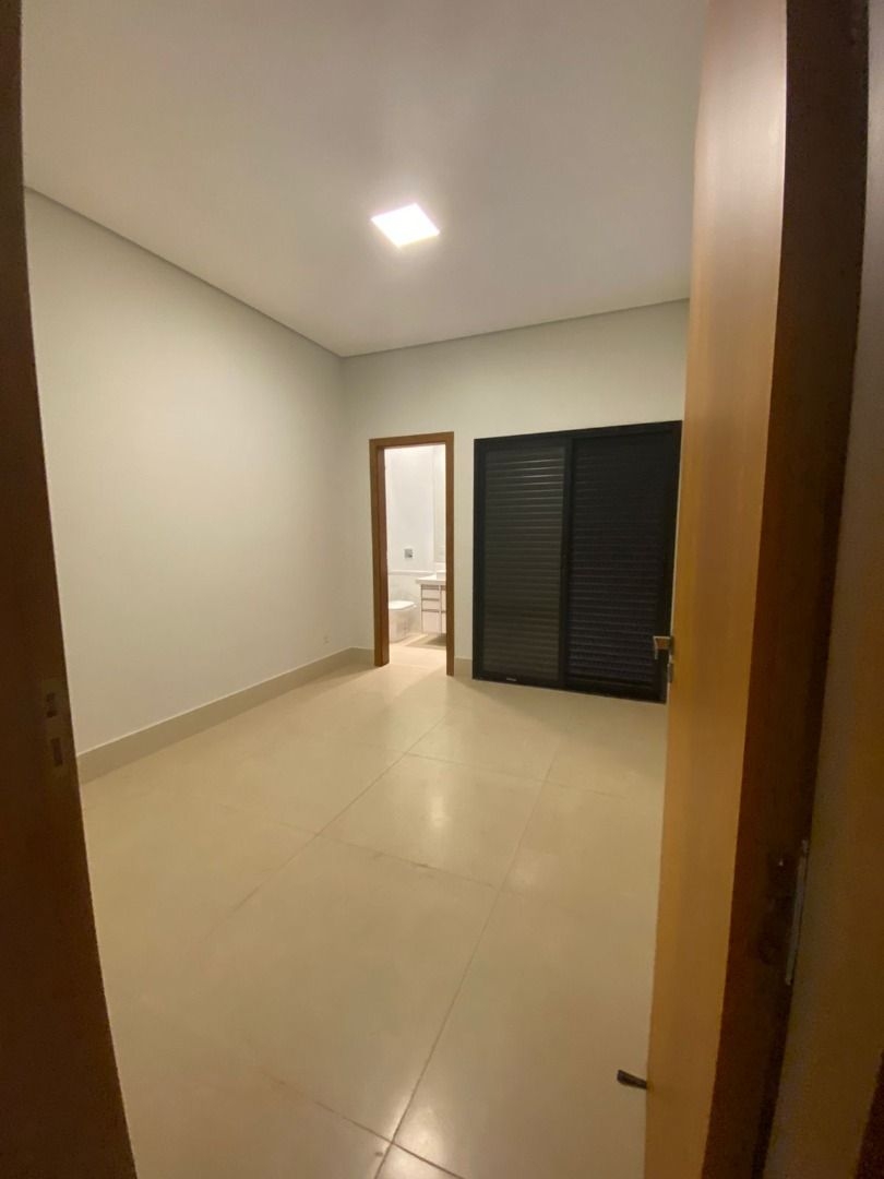 Casa à venda com 3 quartos, 180m² - Foto 12