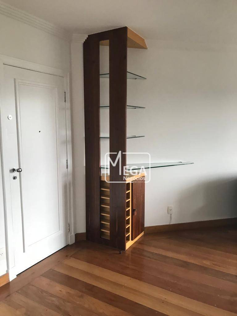 Apartamento para alugar com 2 quartos, 98m² - Foto 16