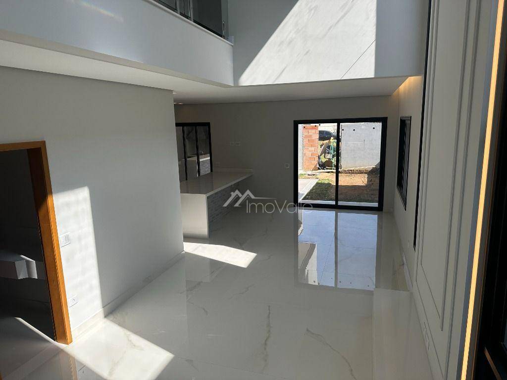 Casa de Condomínio à venda com 4 quartos, 280m² - Foto 5