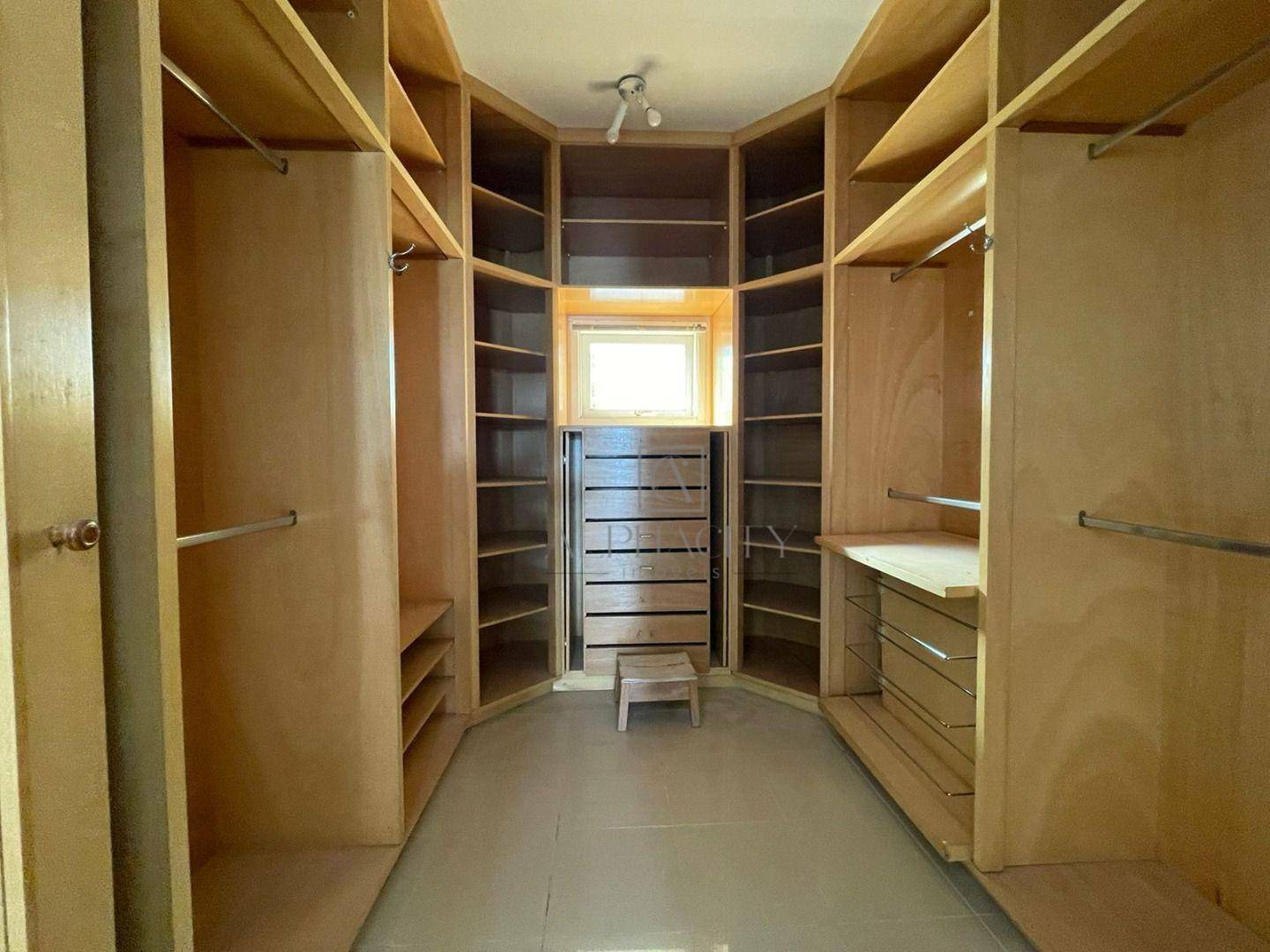 Casa de Condomínio à venda com 4 quartos, 500m² - Foto 13