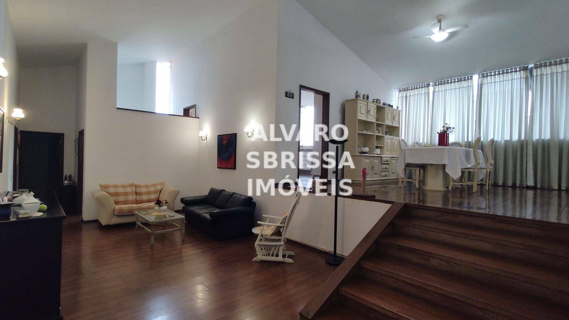 Casa para alugar com 4 quartos, 520m² - Foto 3