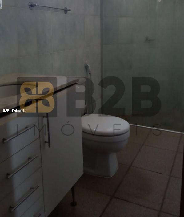 Apartamento à venda com 3 quartos, 190m² - Foto 12