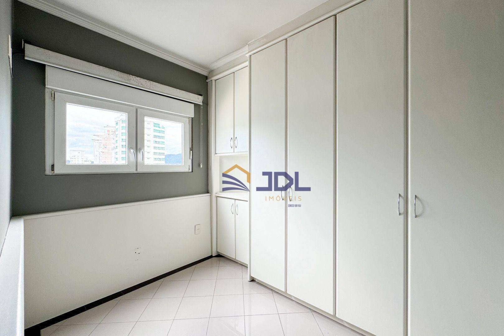 Apartamento à venda com 4 quartos, 421m² - Foto 31