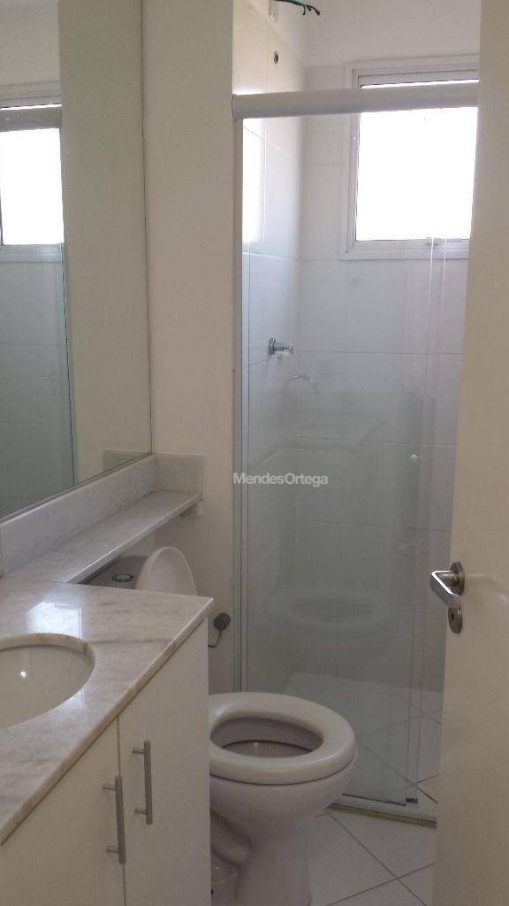 Apartamento para alugar com 3 quartos, 74m² - Foto 17