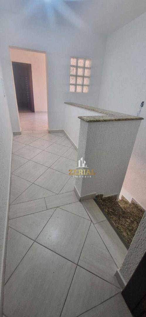 Sobrado à venda com 3 quartos, 270m² - Foto 4