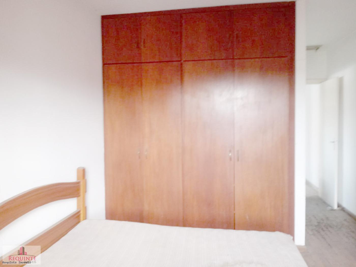 Sobrado à venda com 3 quartos, 154m² - Foto 4