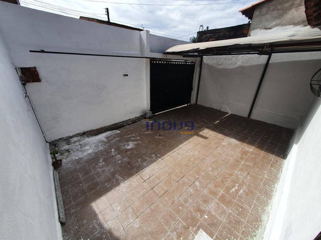 Casa, 2 quartos, 28 m² - Foto 1