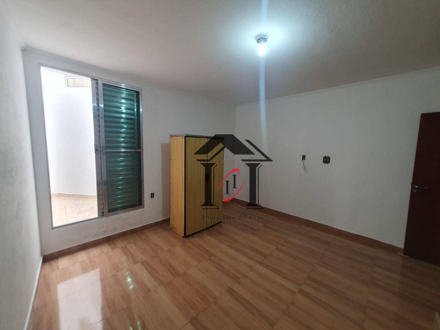 Casa à venda com 2 quartos, 200m² - Foto 10