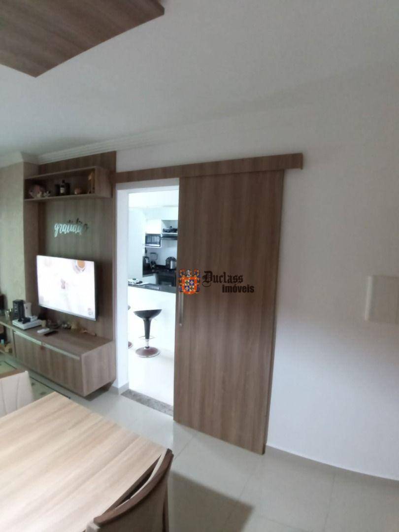 Apartamento à venda com 2 quartos, 90m² - Foto 19