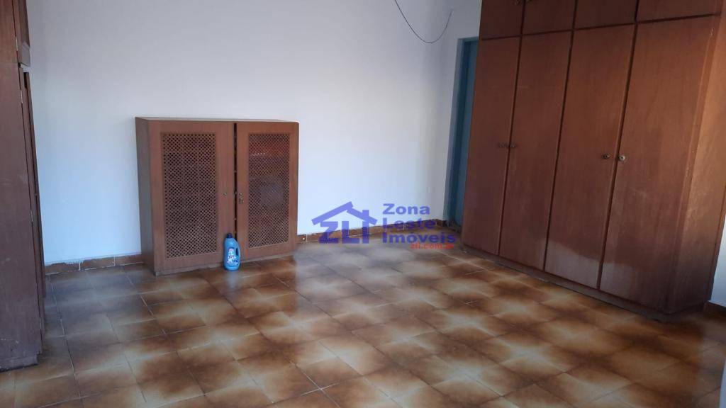 Casa à venda com 5 quartos, 150m² - Foto 12