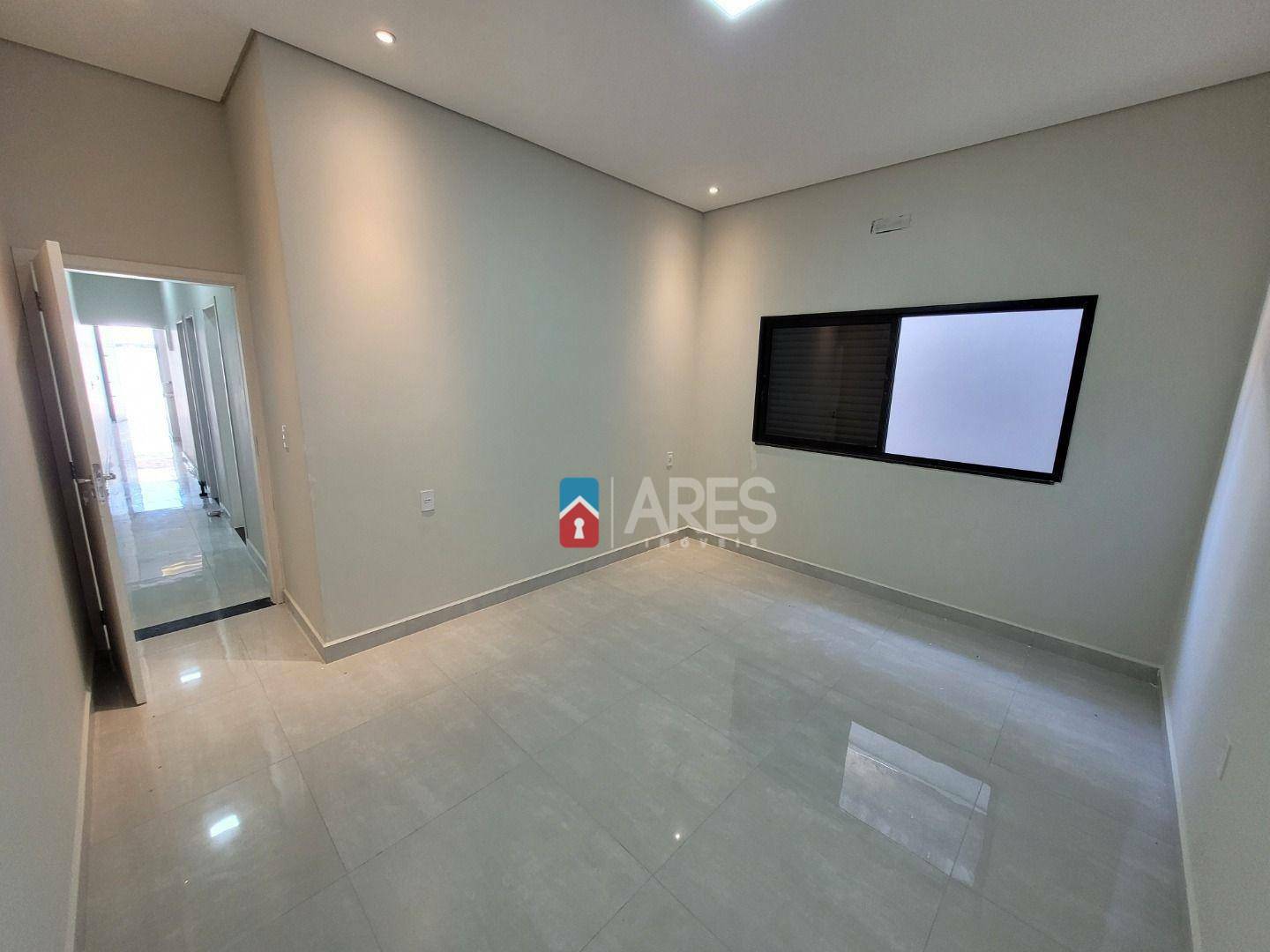 Casa à venda com 3 quartos, 110m² - Foto 10