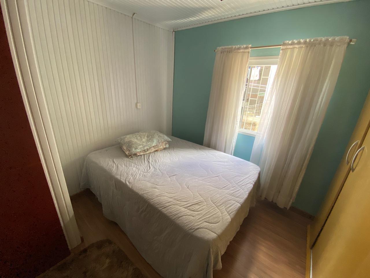 Casa à venda com 2 quartos, 300m² - Foto 19