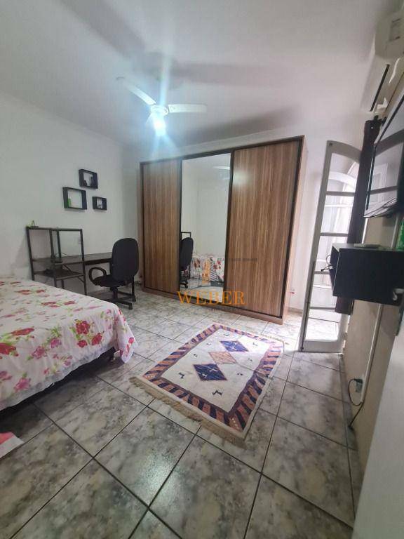 Sobrado à venda com 3 quartos, 390m² - Foto 19