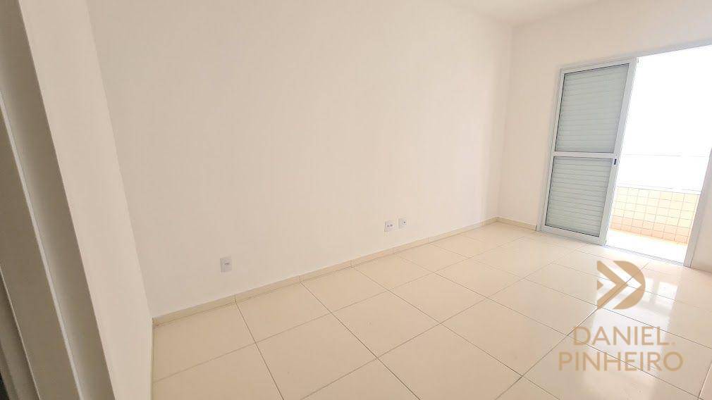 Apartamento à venda com 2 quartos, 66m² - Foto 12