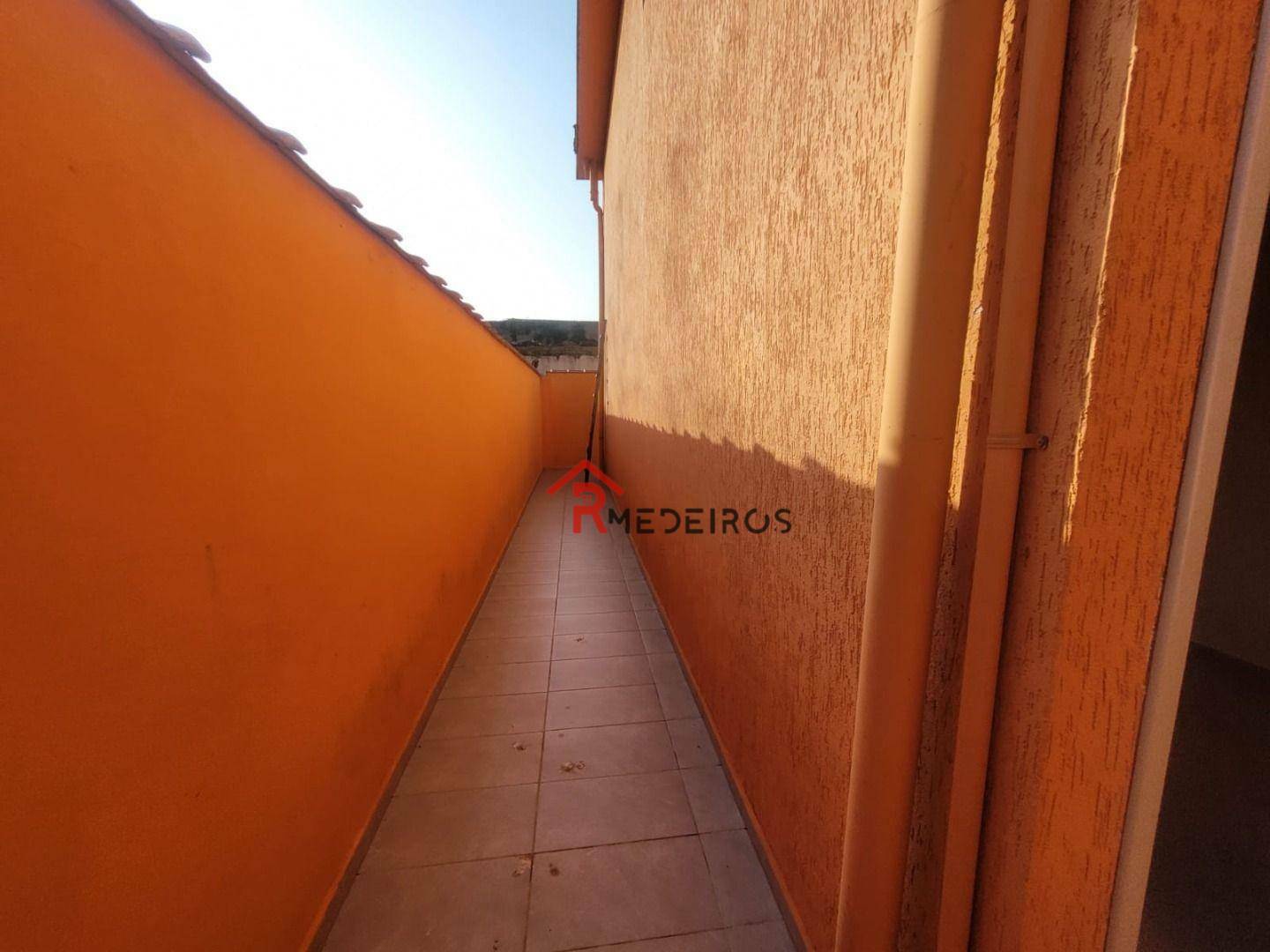 Sobrado à venda com 2 quartos, 70m² - Foto 15