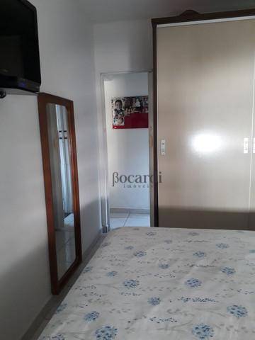 Apartamento à venda com 1 quarto, 77m² - Foto 3