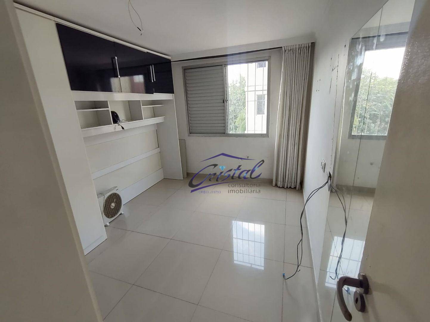 Apartamento à venda com 2 quartos, 66m² - Foto 7