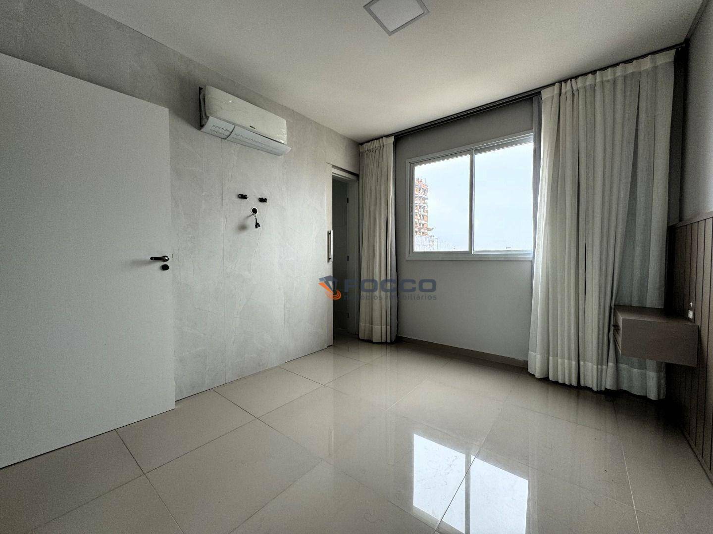 Apartamento à venda com 3 quartos, 92m² - Foto 11