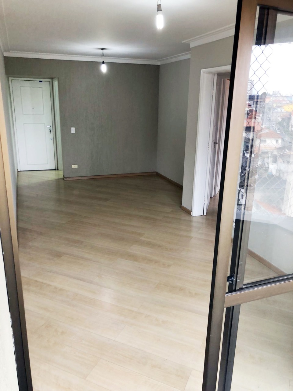 Apartamento à venda com 2 quartos, 67m² - Foto 7