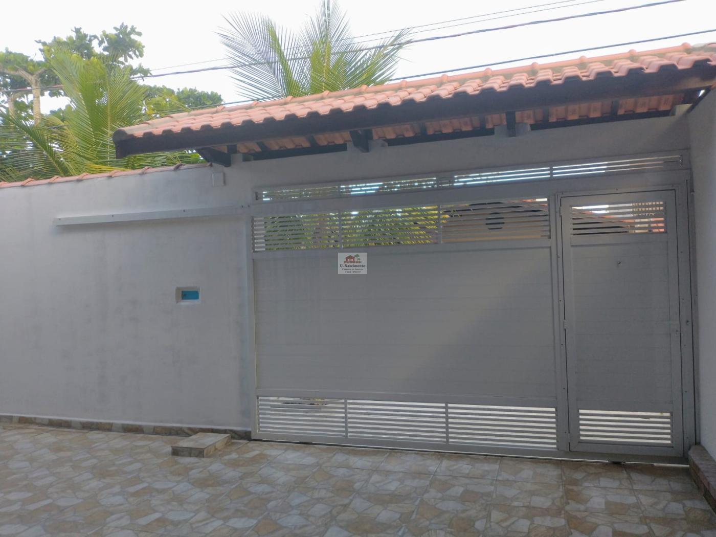 Casa à venda com 3 quartos, 300m² - Foto 2