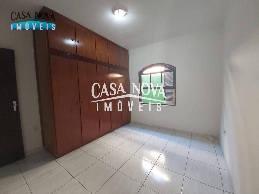 Casa à venda e aluguel com 3 quartos, 267m² - Foto 10