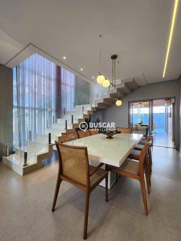 Casa de Condomínio à venda com 4 quartos, 280m² - Foto 4