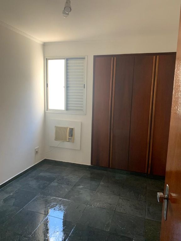 Apartamento à venda com 3 quartos, 80m² - Foto 10