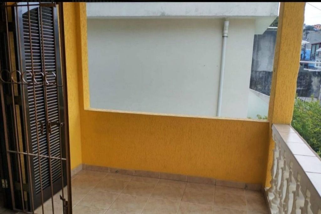 Sobrado à venda com 3 quartos, 206m² - Foto 25